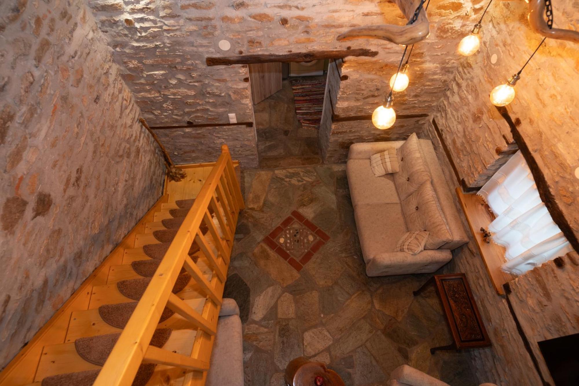 Aristoteli'S Stone House Makrirrakhi Exterior photo